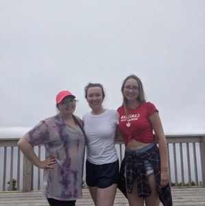 Meet your Posher, Christina